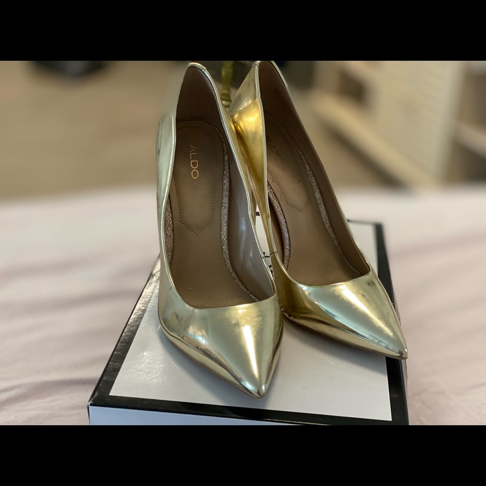 Aldo 5 in heel pumps true size 7.5